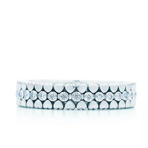 Tiffany & Co 18k White Gold Paloma Picasso Crown of Hearts Diamond Eternity Ring